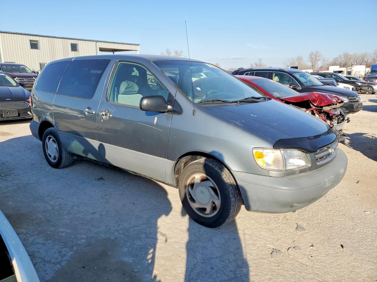 1998 Toyota Sienna le