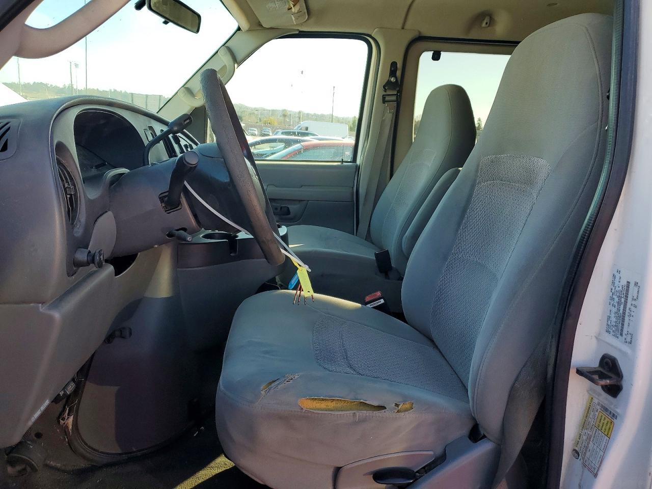 2006 Ford Econoline E350 Super Duty Wagon