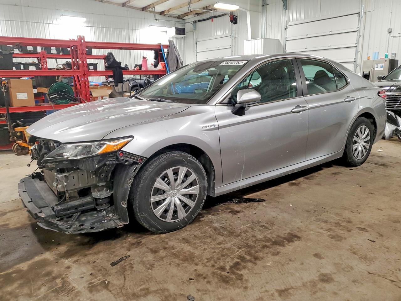 2020 Toyota Camry le