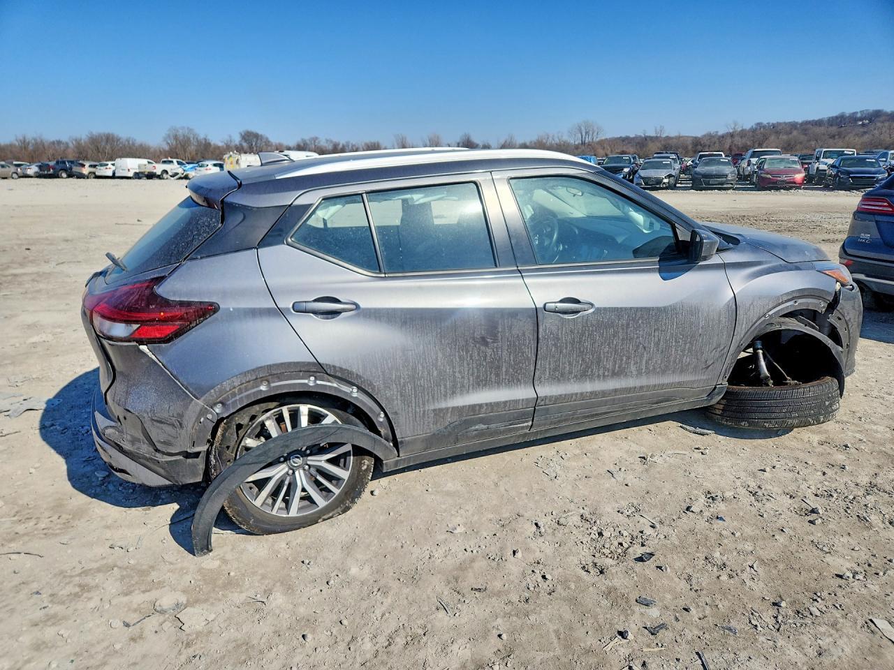 2021 Nissan Kicks sv