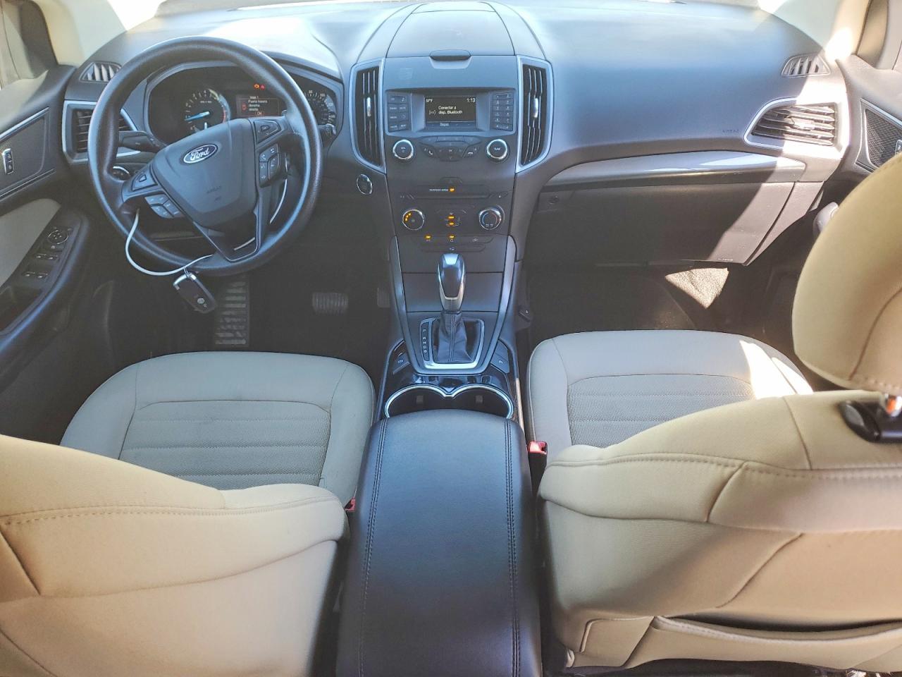 2018 Ford Edge se