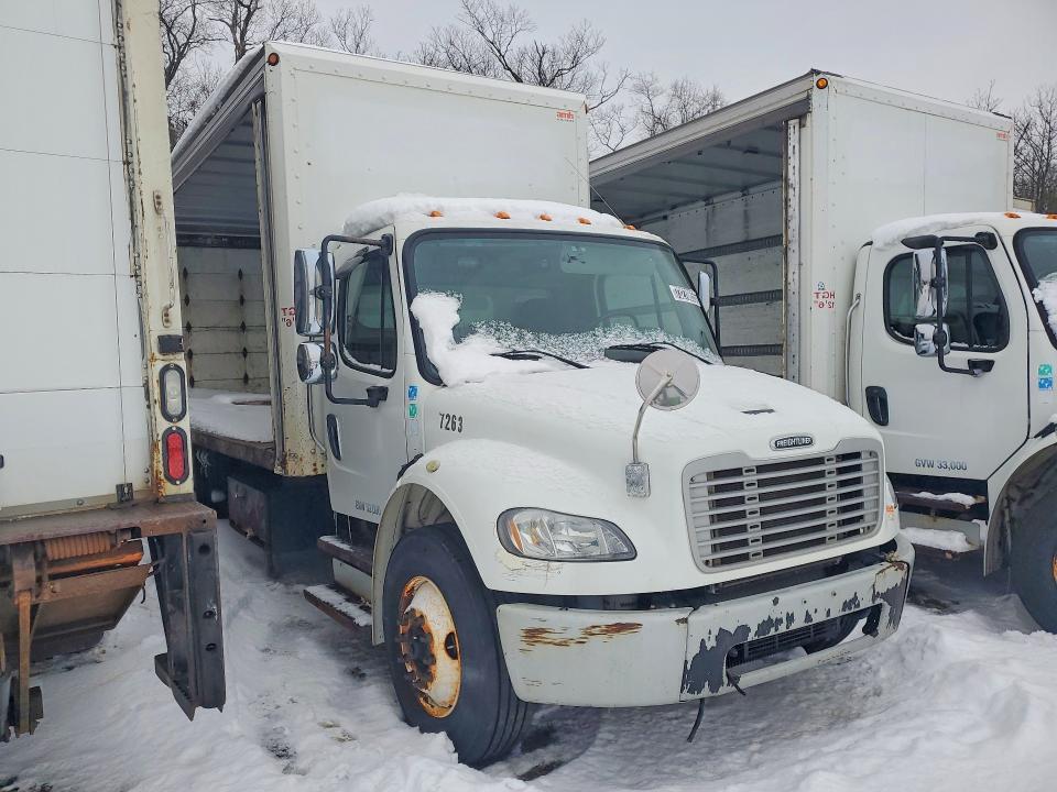 2015 Freightliner Business Class M2 box Truck
