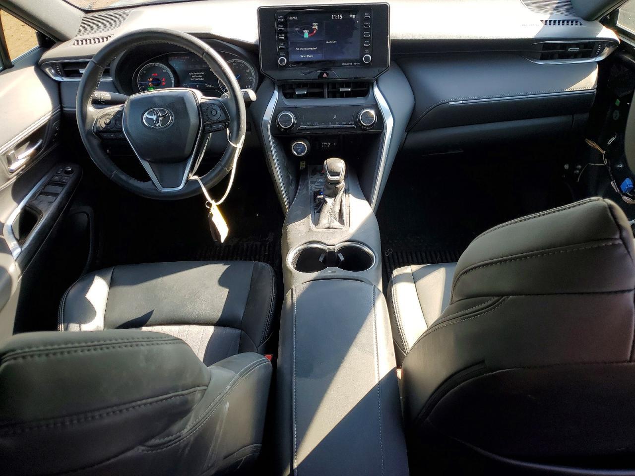 2021 Toyota Venza le