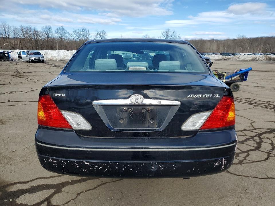 2000 Toyota Avalon xl