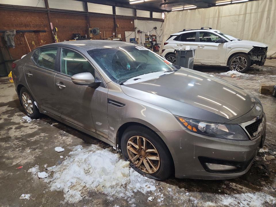 2013 KIA Optima lx