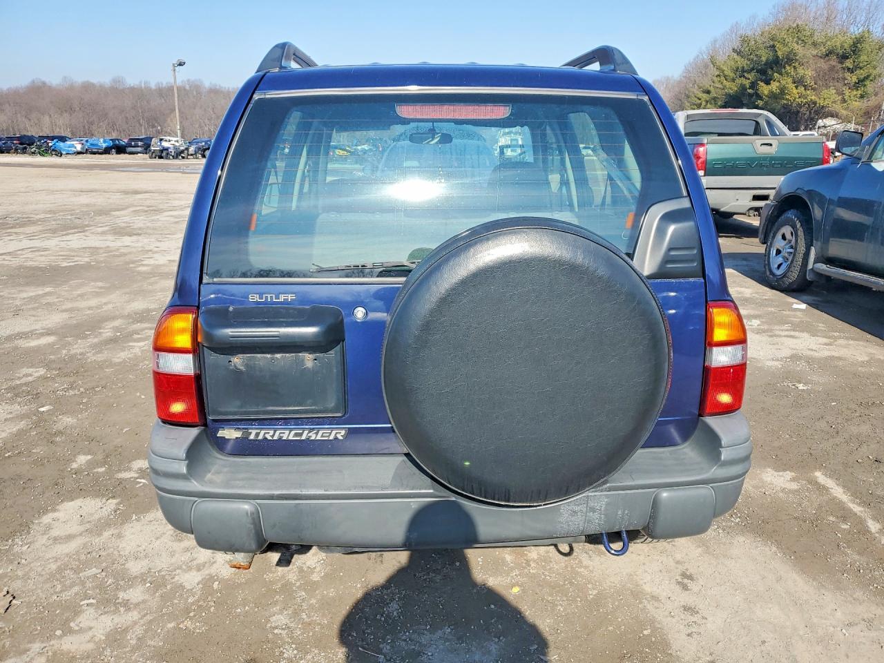 2001 Chevrolet Tracker