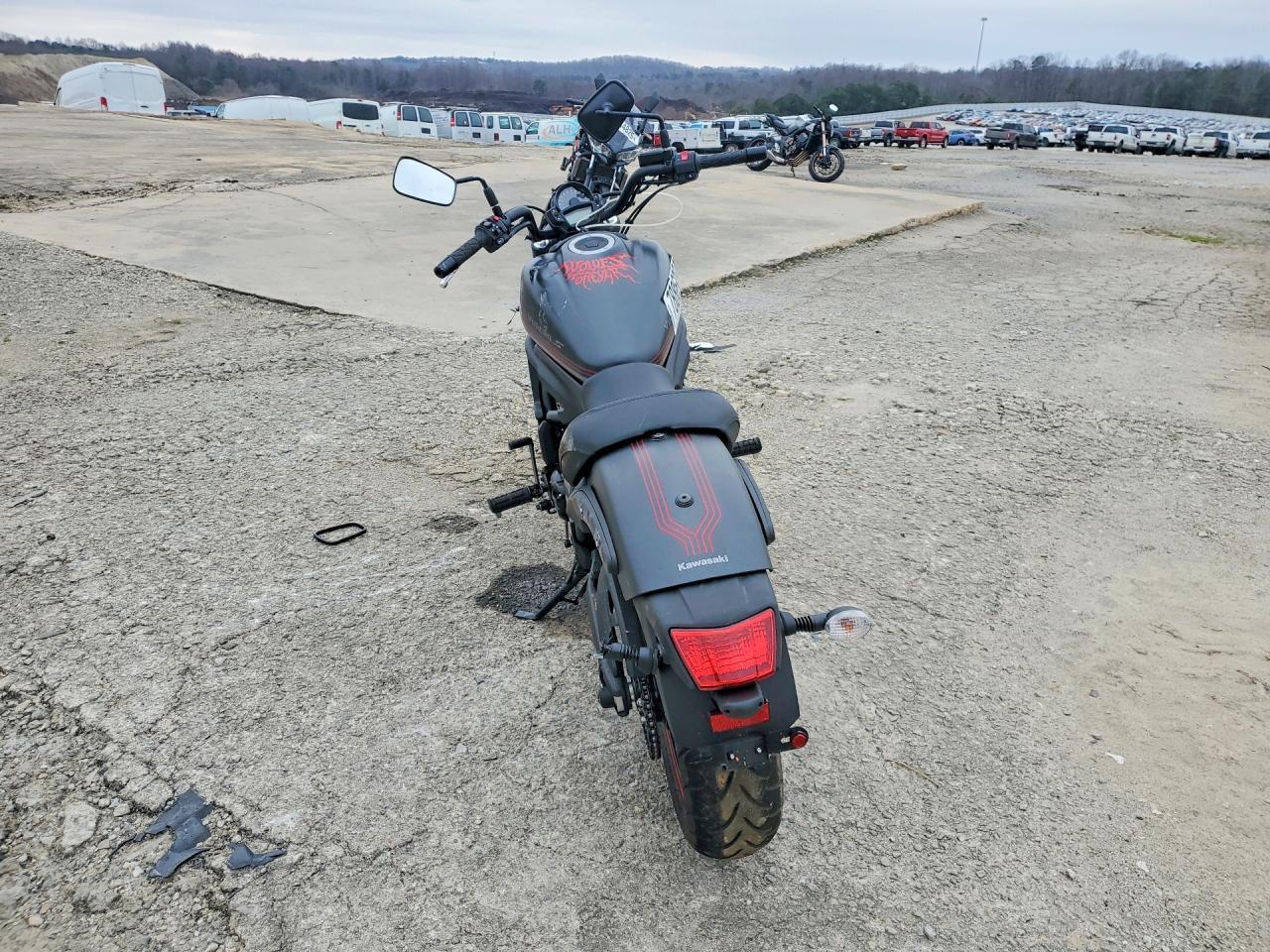 2025 Kawasaki EN650 D