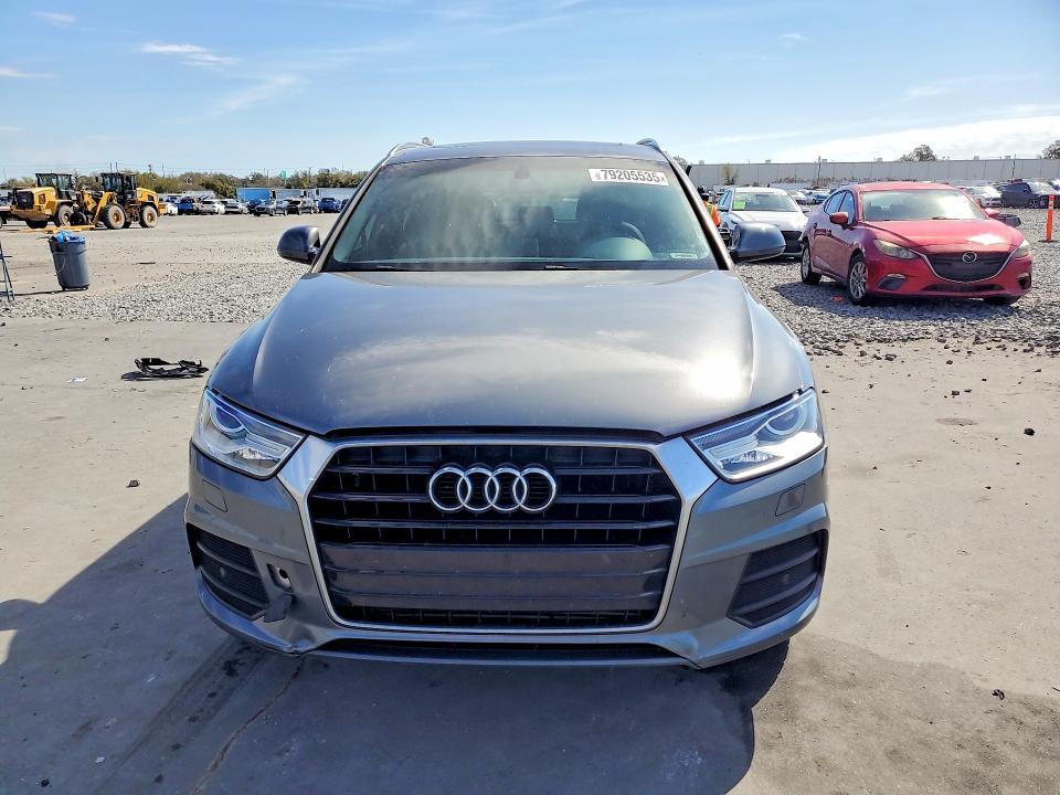 2016 Audi Q3 Premium Plus