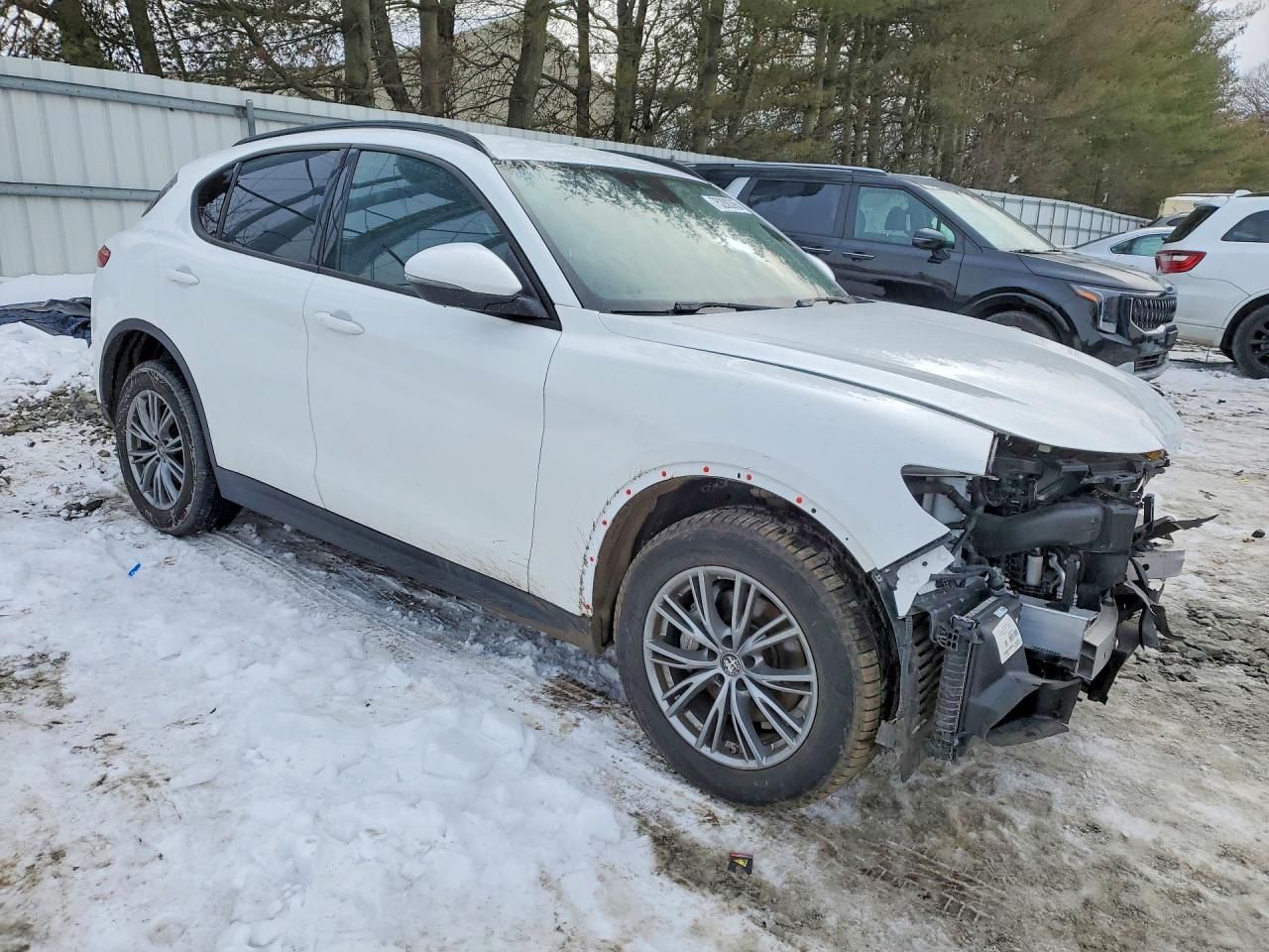 2022 Alfa Romeo Stelvio