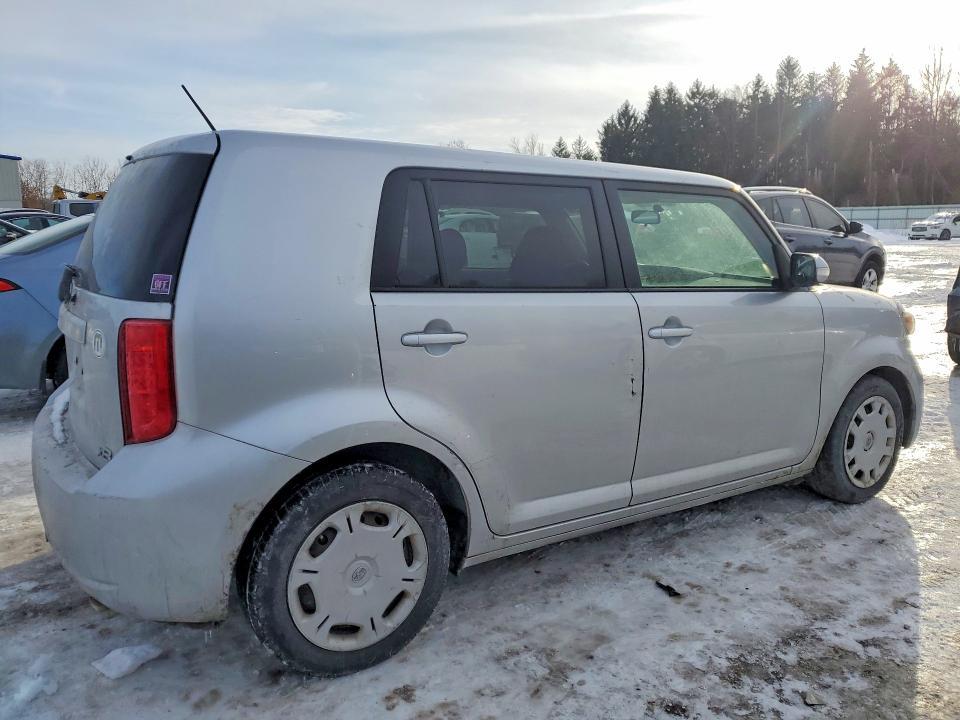 2010 Scion XB