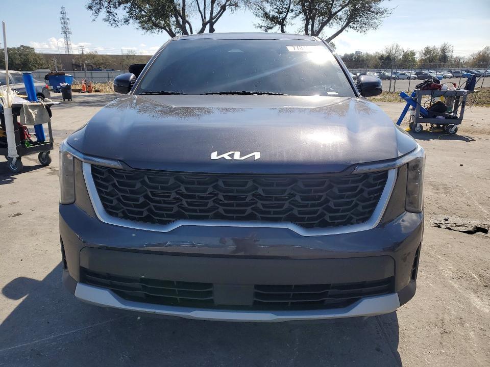 2025 KIA Sorento lx