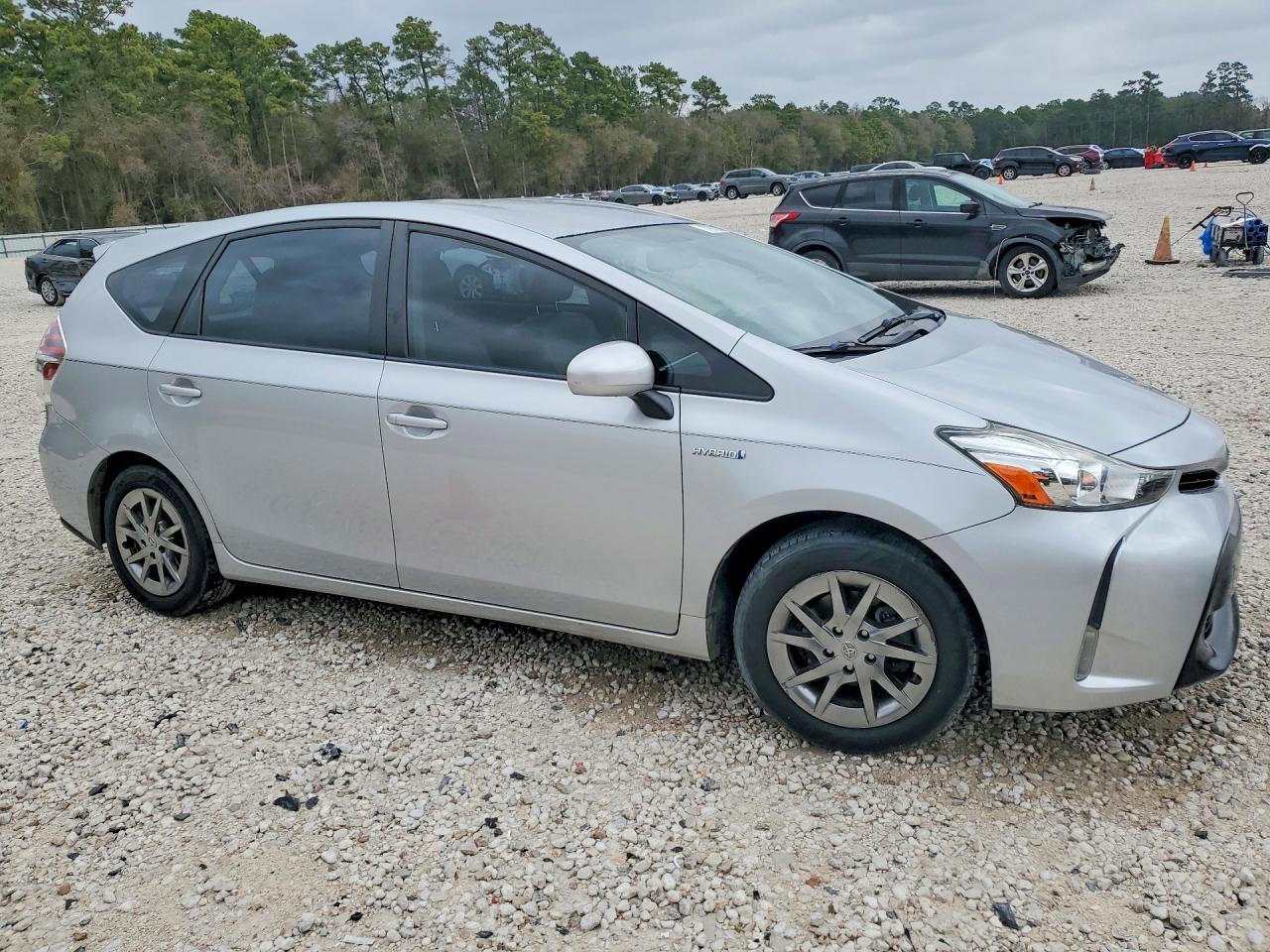 2017 Toyota Prius v Four