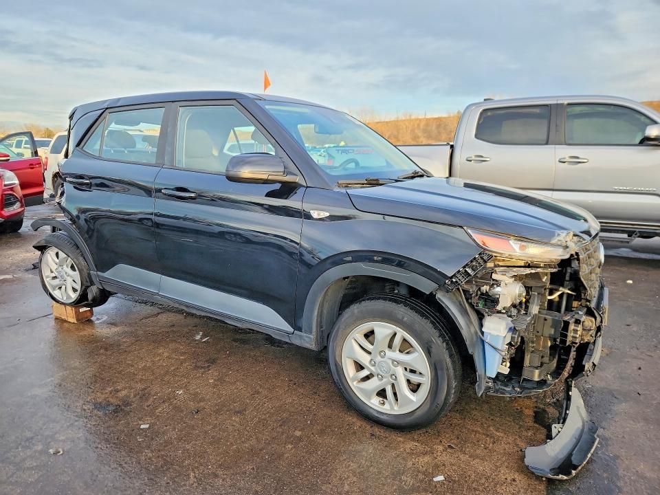 2022 Hyundai Venue se