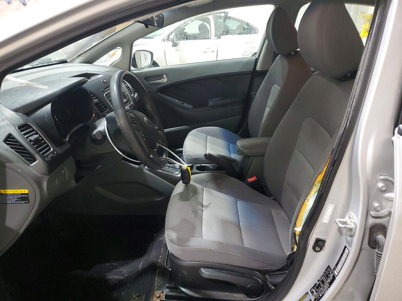 2017 KIA Forte lx