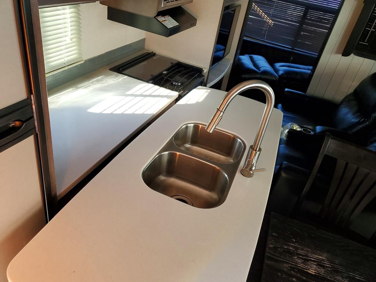 2018 Keystone Sunset Trail Camper