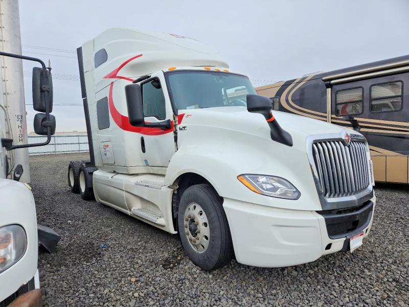 2022 International LT625