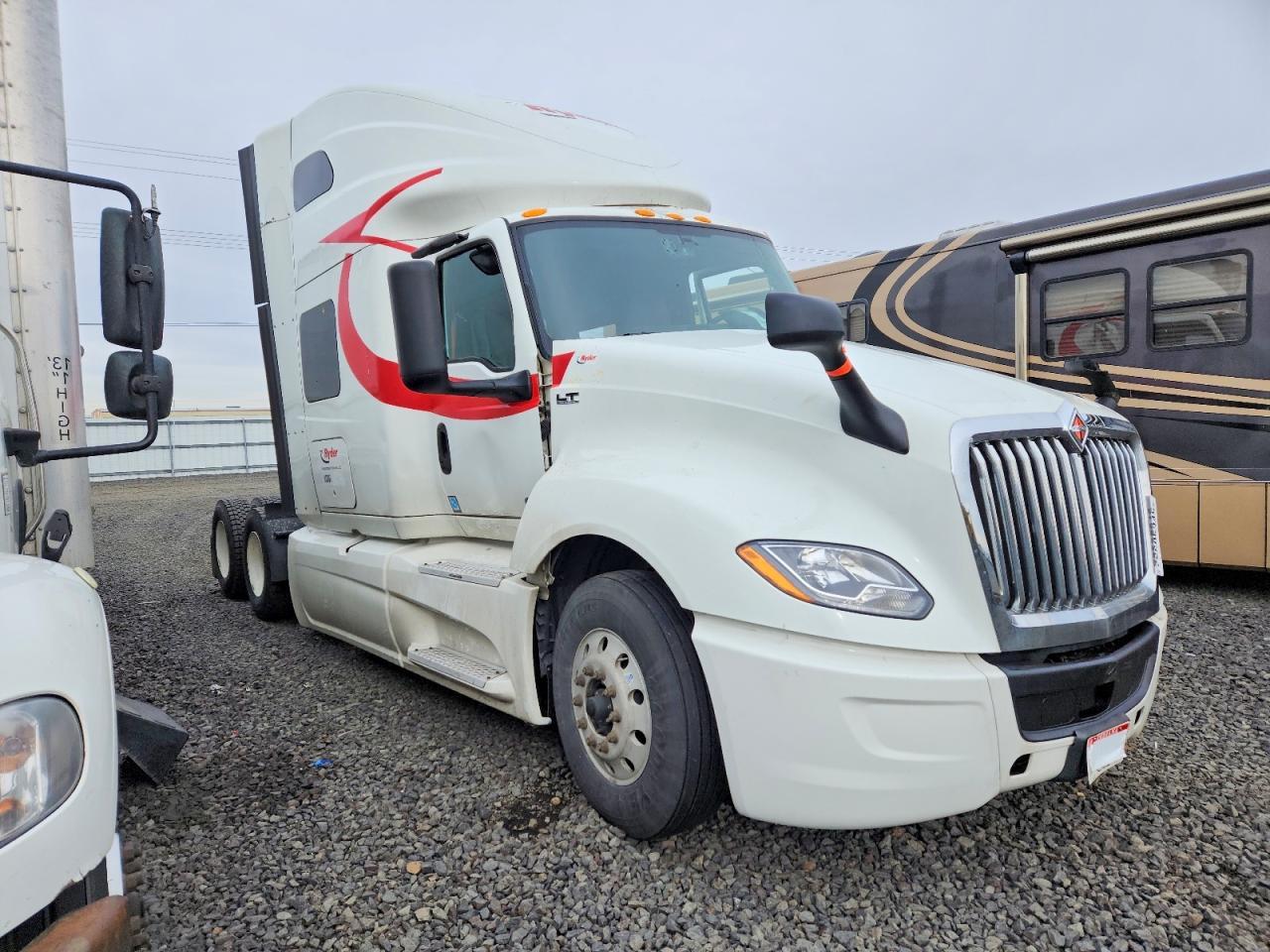 2022 International LT625