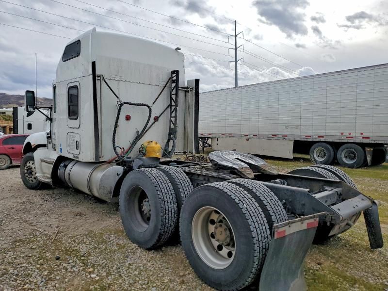 2012 Kenworth T660 Semi Truck
