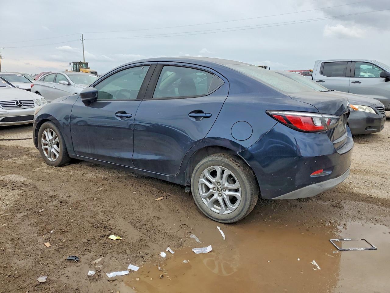 2017 Toyota Yaris ia