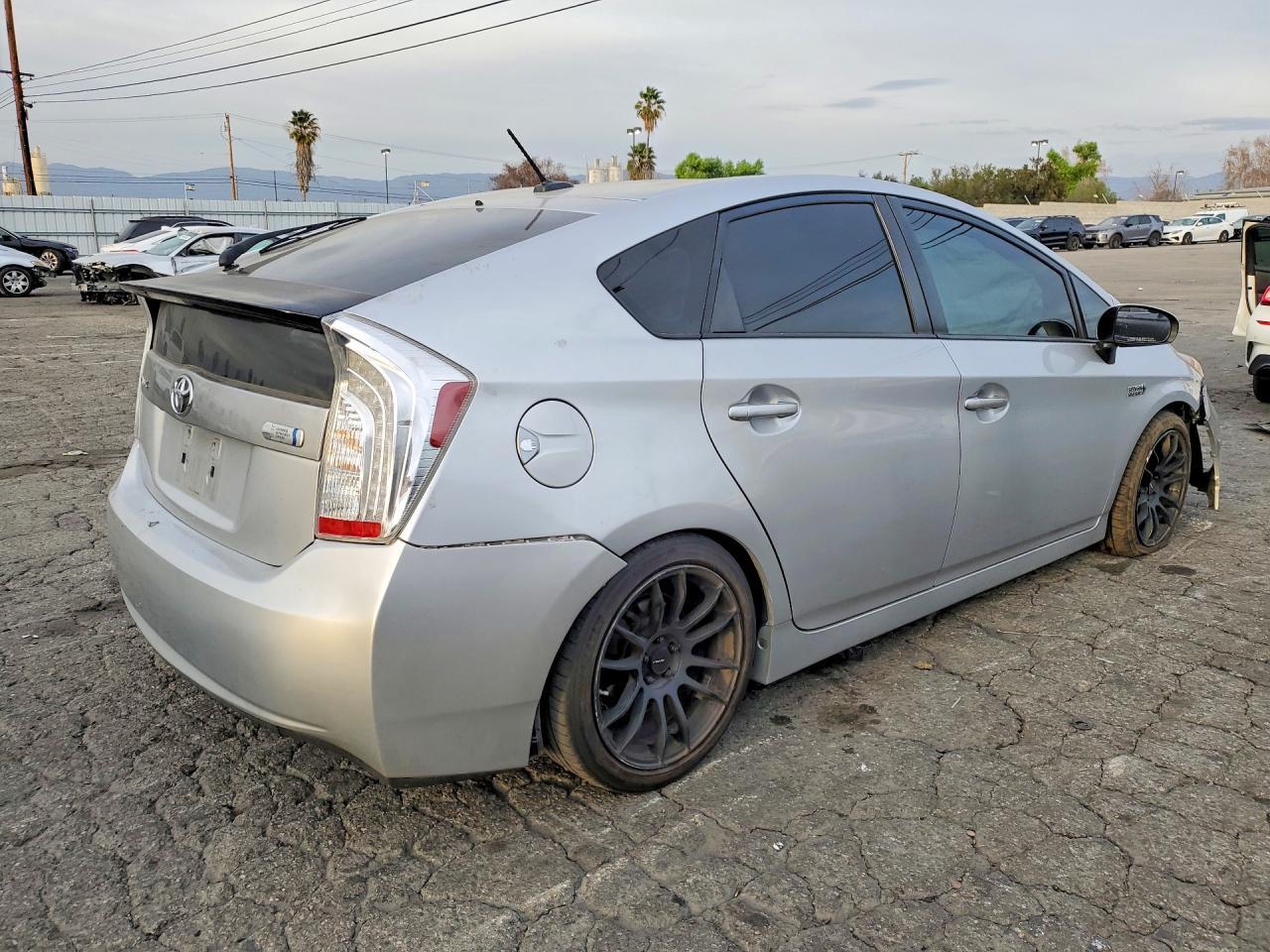 2014 Toyota Prius Plug-in