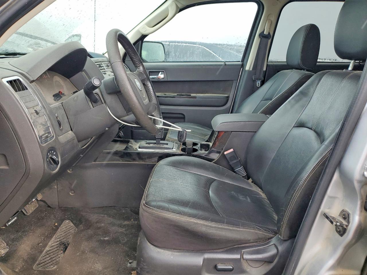 2009 Mazda Tribute i