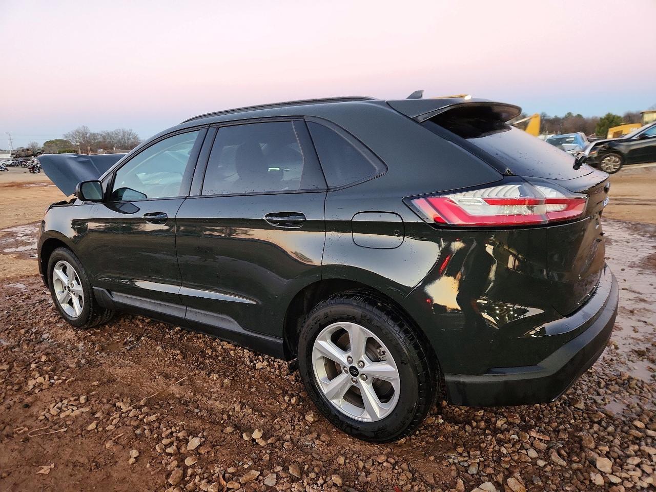 2024 Ford Edge se