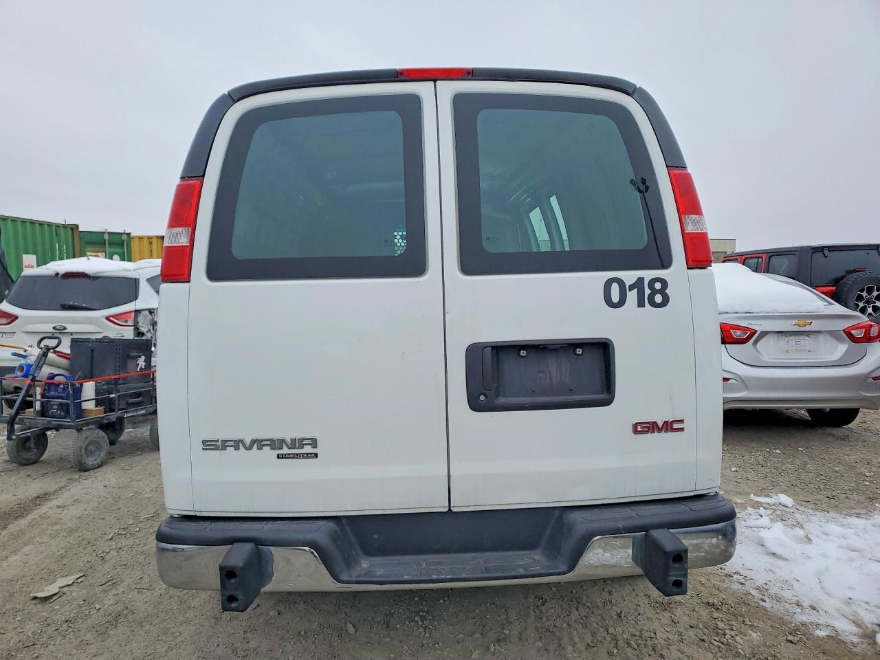 2015 GMC Savana 2500 Delivery van