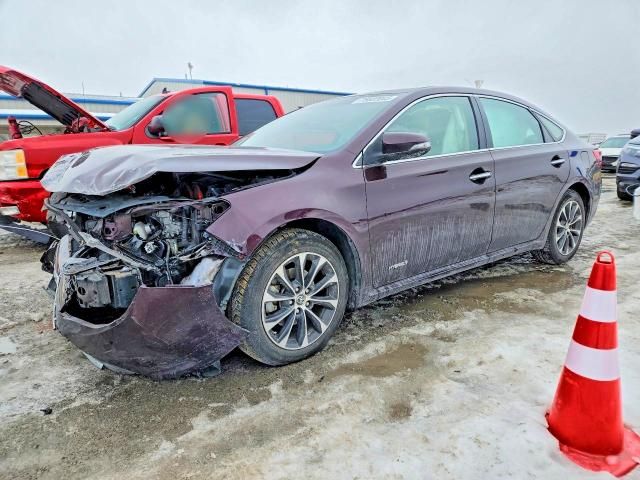 2016 Toyota Avalon Hybrid xle Premium