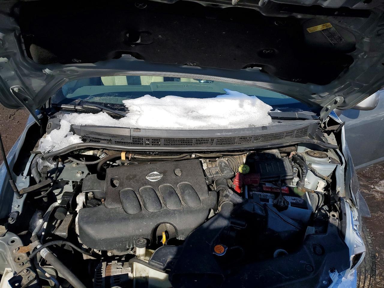 2010 Nissan Versa 1.8 s