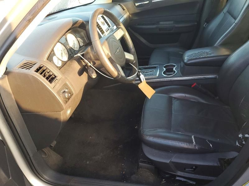 2010 Chrysler 300 Touring