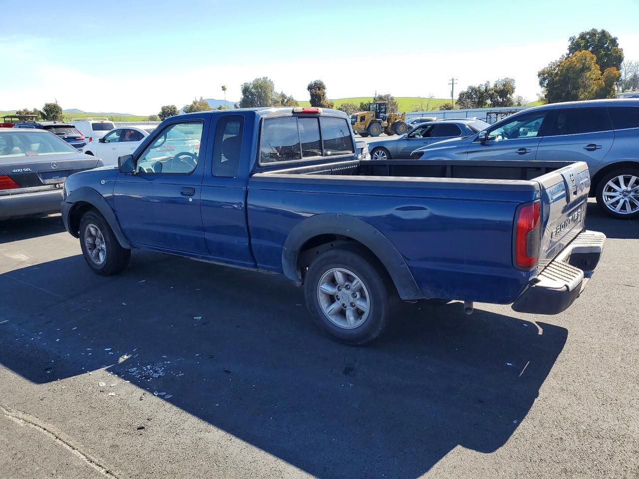 2002 Nissan Frontier Standard