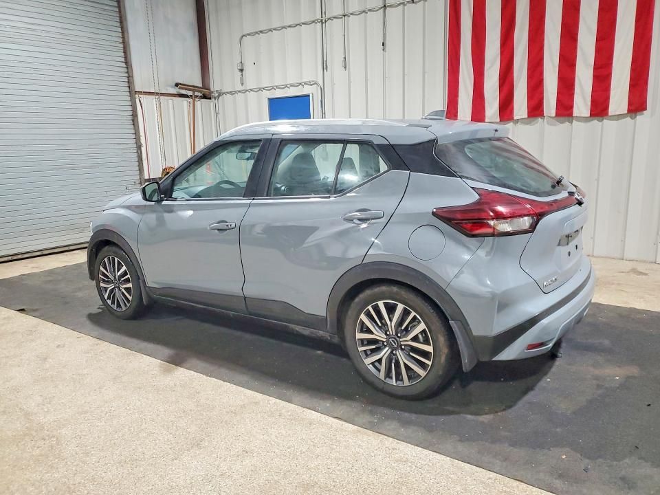 2024 Nissan Kicks sv