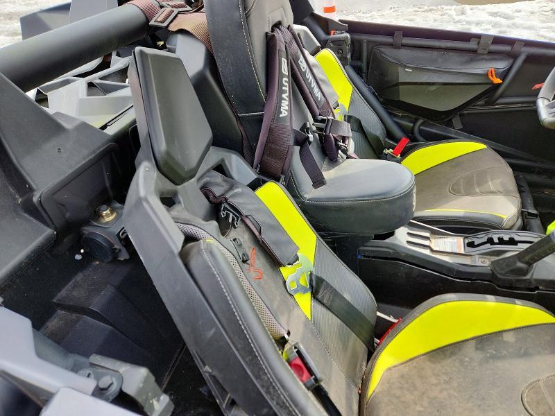2021 Can-Am Maverick X3 Mini Truck
