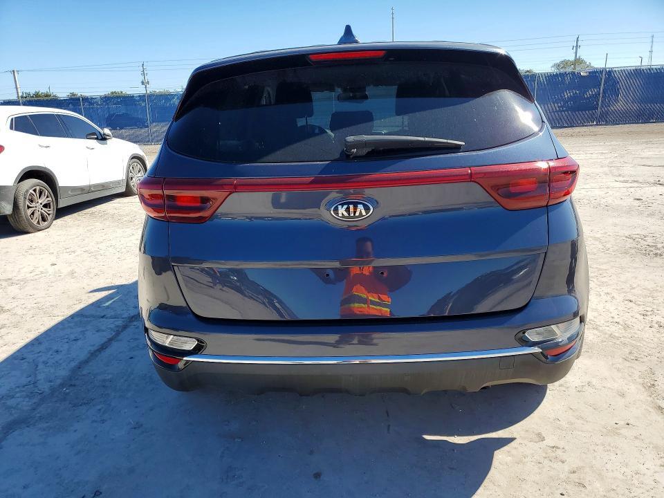 2022 KIA Sportage lx