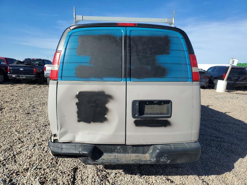 2012 Chevrolet 2012 Chev Express Cargo 1500 135