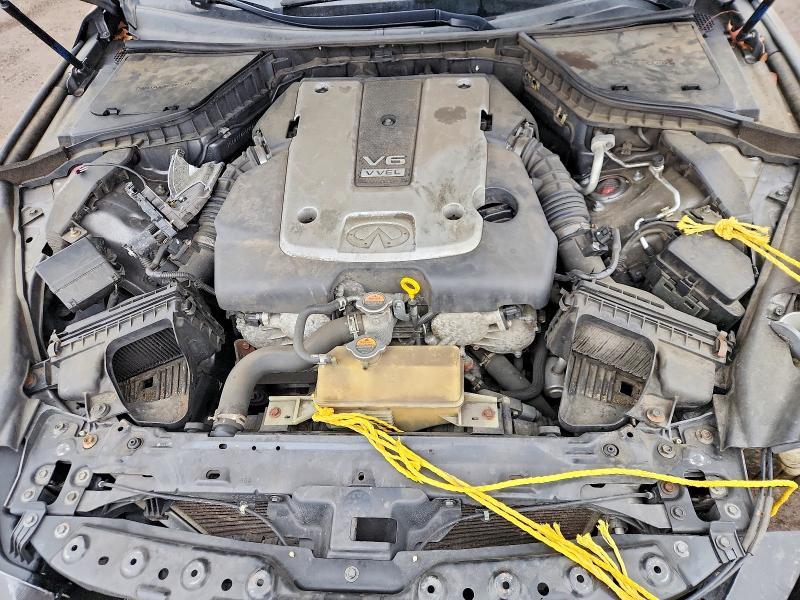 2015 Infiniti Q50 Base