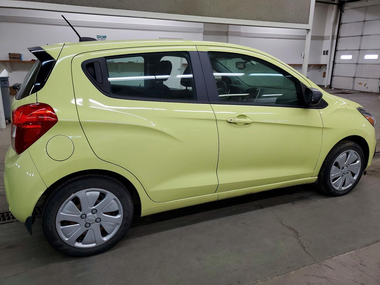 2017 Chevrolet Spark ls