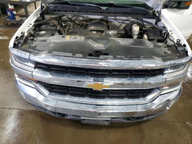 2017 Chevrolet Silverado K1500 lt