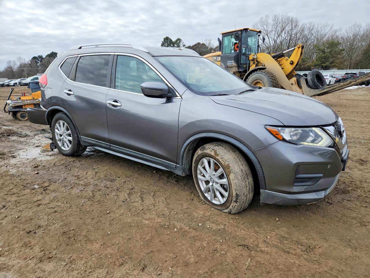 2017 Nissan Rogue sv