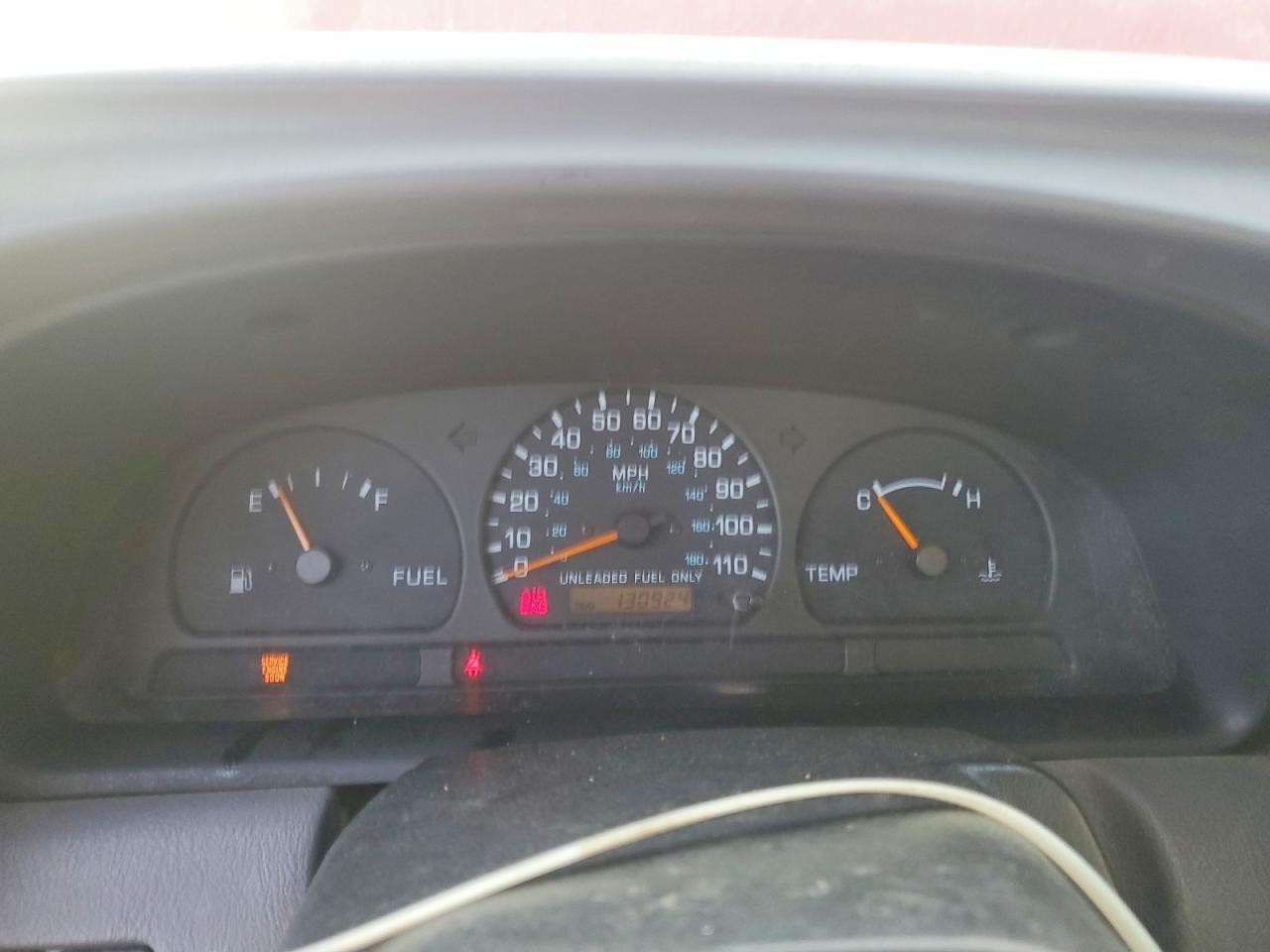 1998 Nissan Frontier xe