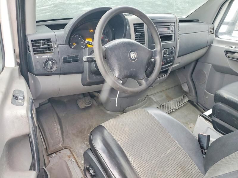 2007 Dodge Sprinter box Truck