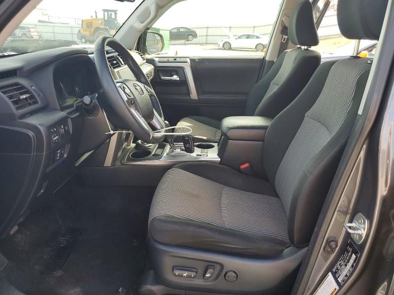 2022 Toyota 4runner SR5