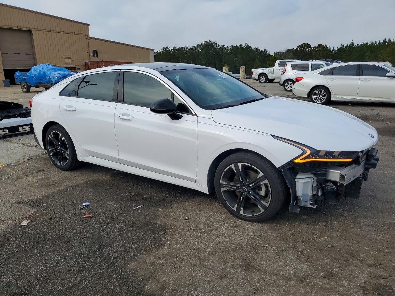 2021 KIA K5
