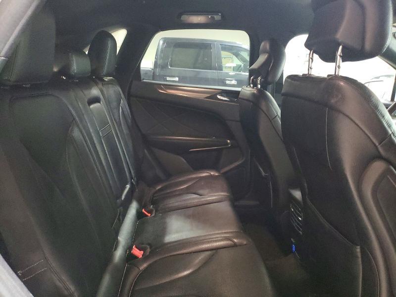 2015 Lincoln Townhouse MKC