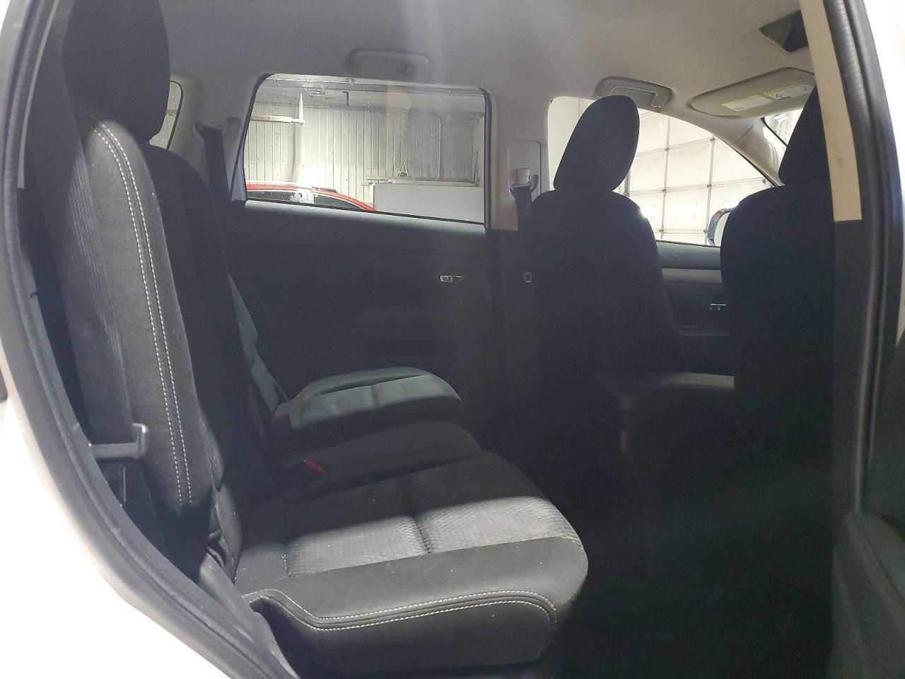 2016 Mitsubishi Outlander se