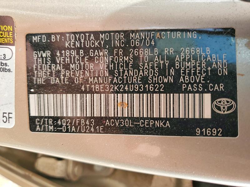 2004 Toyota Camry le