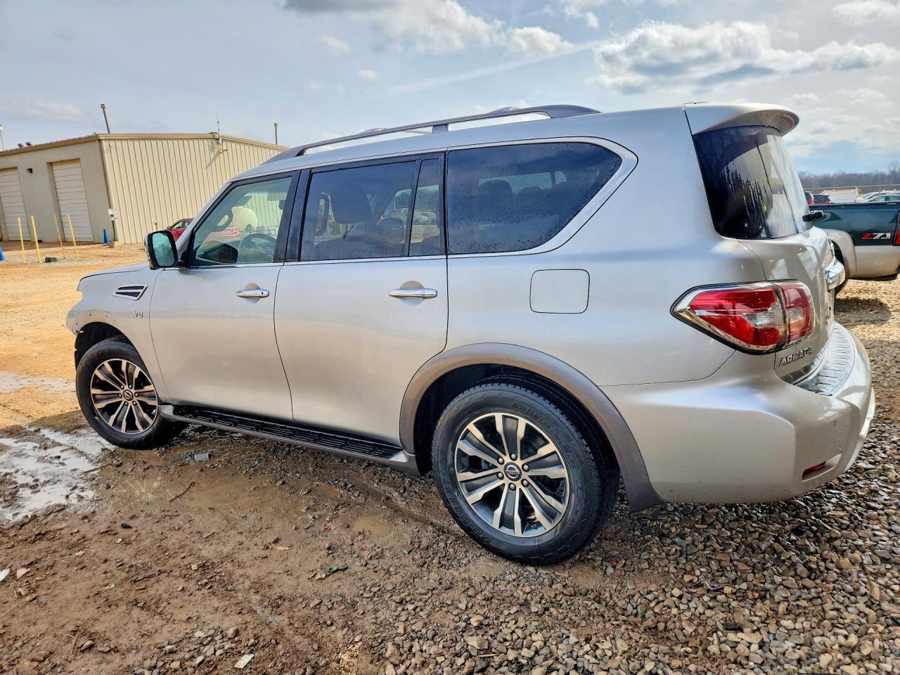 2017 Nissan Armada sl