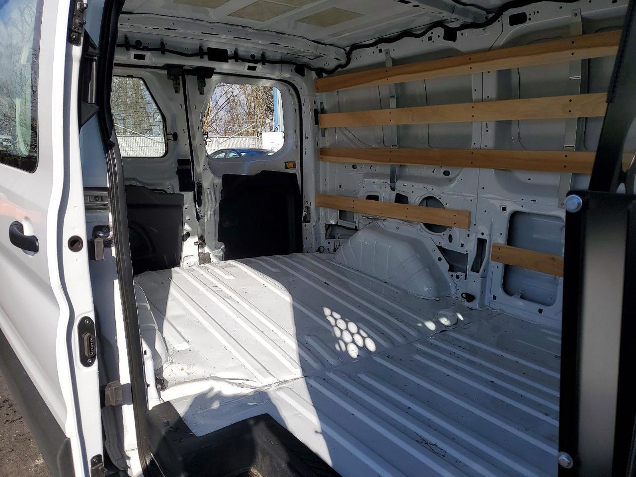 2025 Ford Transit 250 Delivery Van