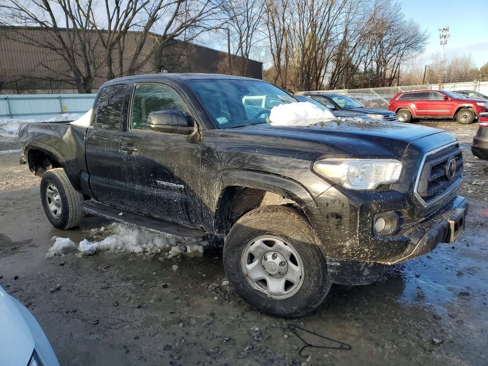 2023 Toyota Tacoma Access cab