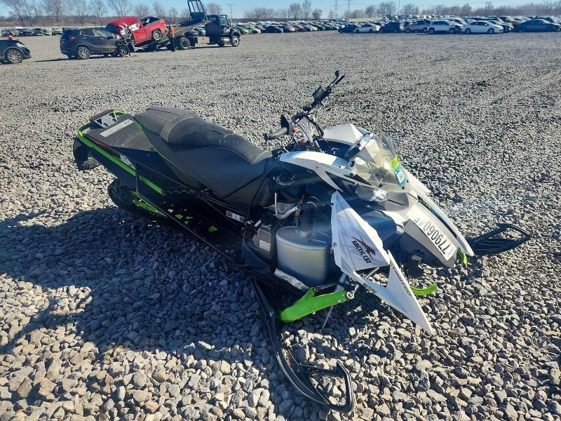 2021 Arctic Cat Arctic cat